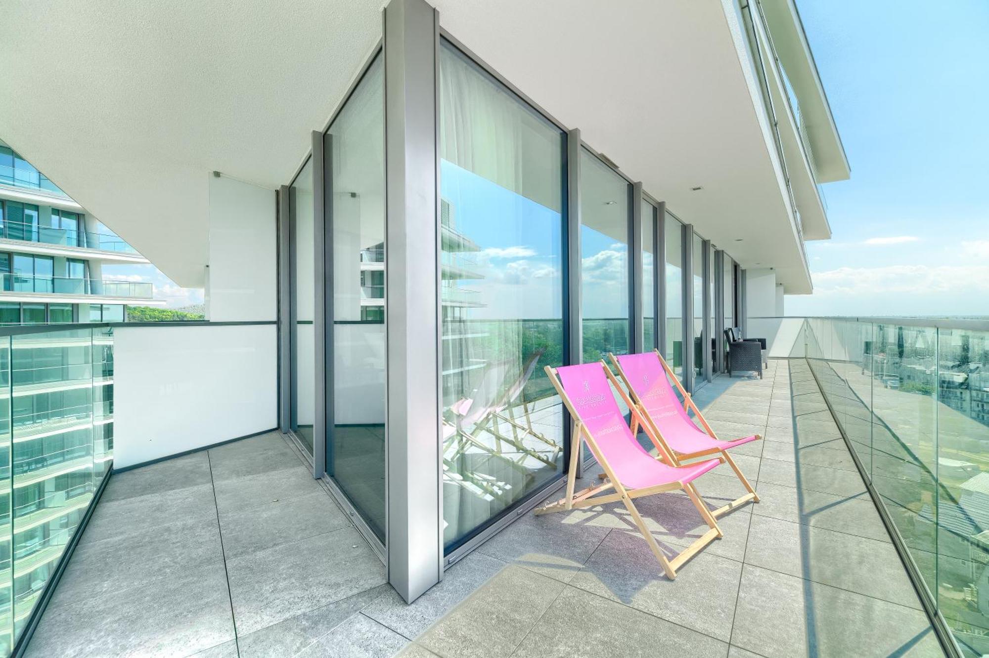 Apartment Your Holidays Waves B862